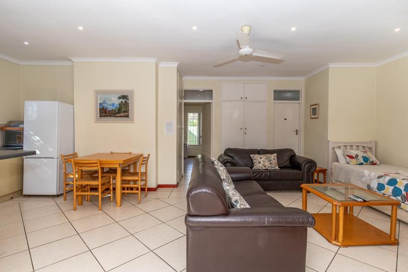 4 Bedroom Property for Sale in Bergvliet Western Cape